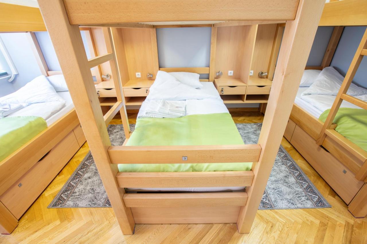 Hostel Amd ベオグラード エクステリア 写真