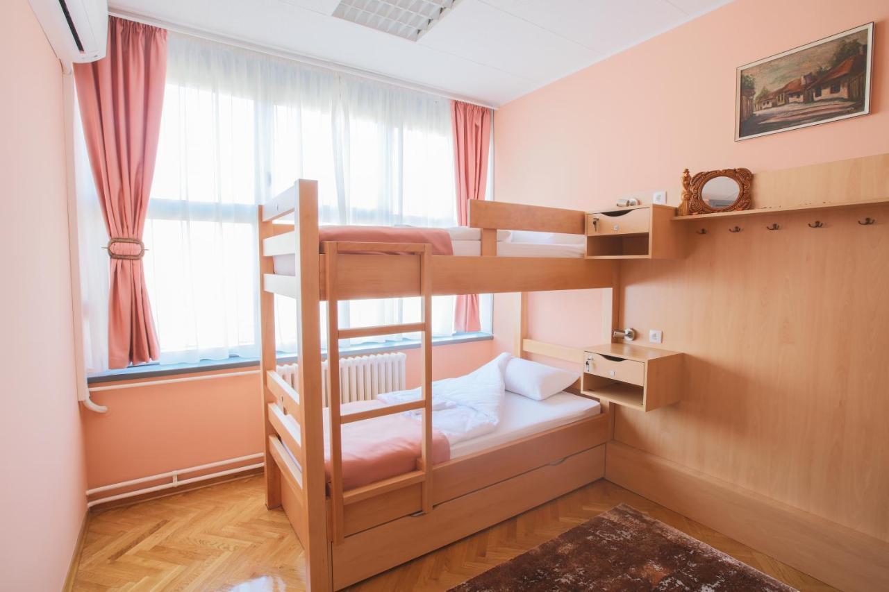 Hostel Amd ベオグラード エクステリア 写真